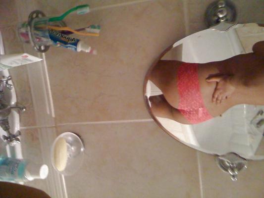 23P Bathroom girl