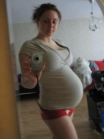 13P Amateur PREGNANT teen selfshot part 2