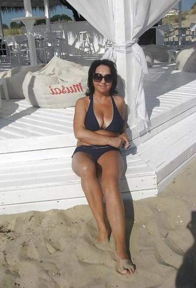 15P Serbian Mature ( Big natural tits )
