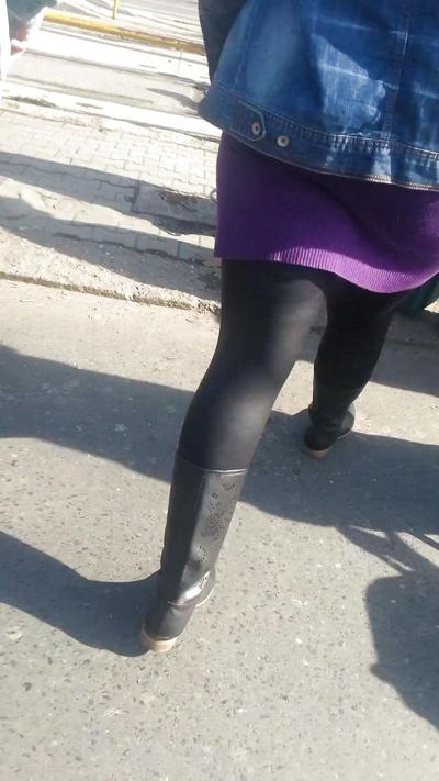 14P Sexy skirt and feet romanian