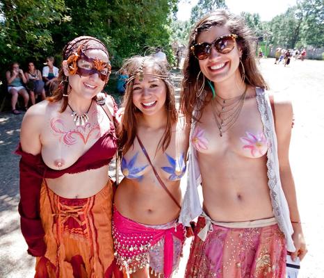 21P Candid naked teens in public