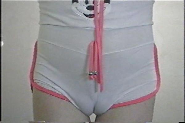 19P Cameltoe
