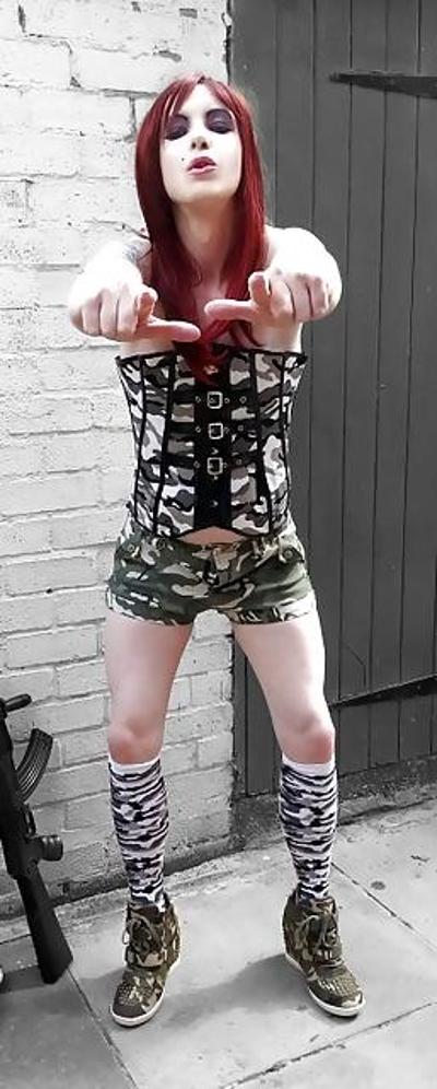 18P Tranny Army Girl Supersatin ( AKA PrettyKitty )