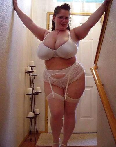25P Sexy BBW Woman