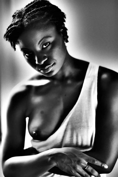 25P African girl