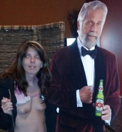 9P Flashing Hard Nipples At The Bar