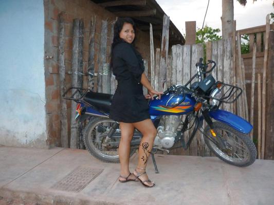 25P Friend Facebook-Latina Sexy