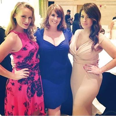 4P Sexy thick white woman