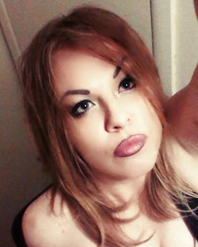 25P Dirty blonde milf