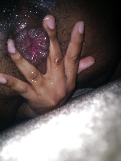 13P Fingering my wet bootyhole