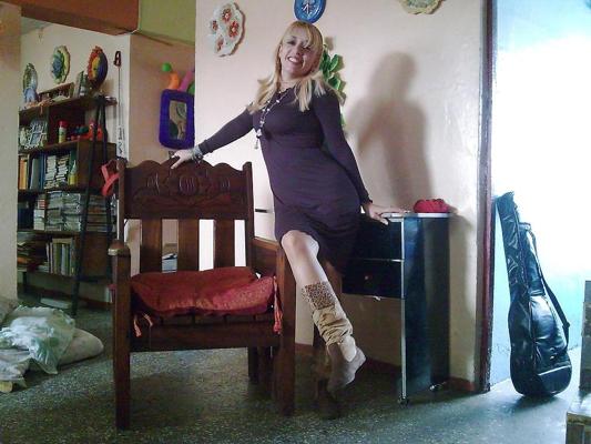 12P Friend Facebook-Andrea Carolina