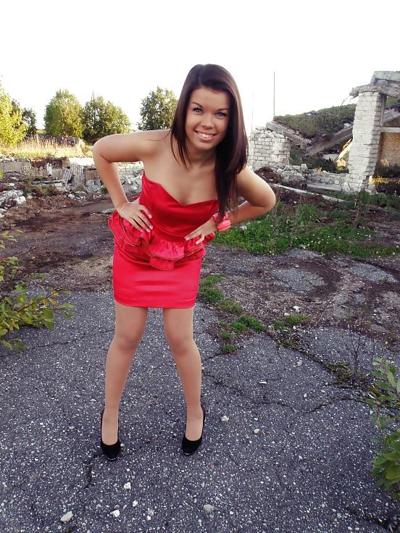 6P Latvian ExGirlfriend, she loves to suck dick. NN