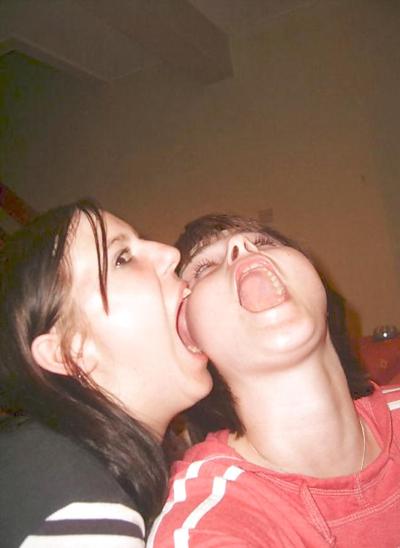 20P British girl open mouth