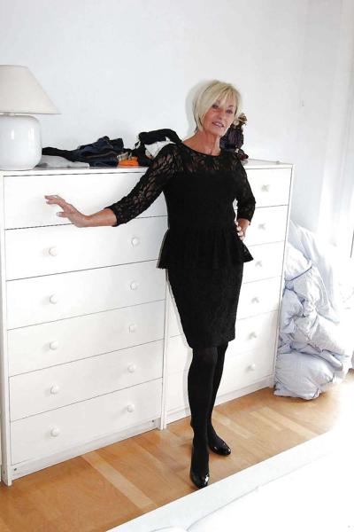 17P Franziska 71 yo. perfect german amateur granny