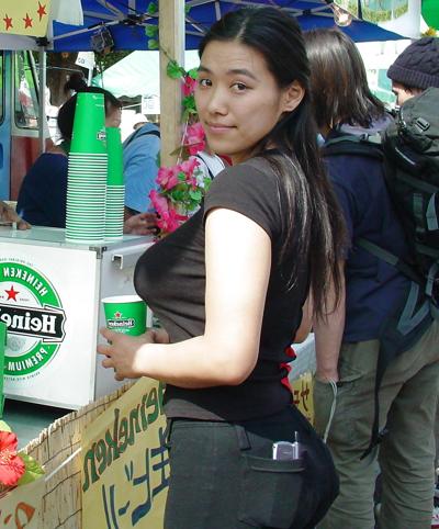 12P Various Japanese Girls on the Street pt4