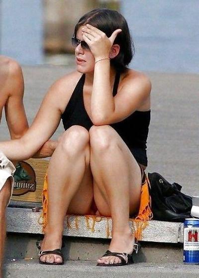 25P Filles surprises dans les rues par Voyeur TROC