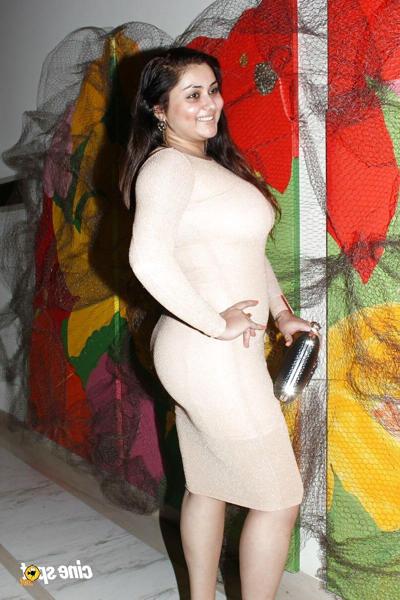 25P ホットなインドの巨乳