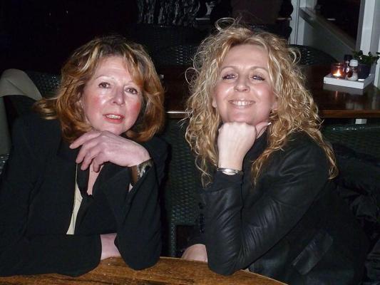 13P Blonde Dutch MILF
