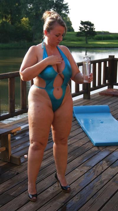 23P Dicke sexy MILF