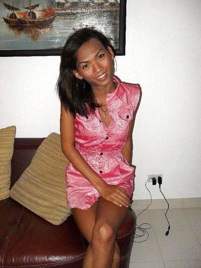 15P Ladyboy Earn from Pattaya