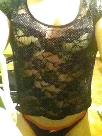 11P Sissy Carly