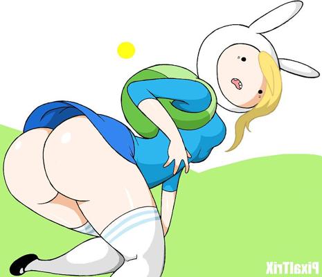 18P お尻と巨大なおっぱい