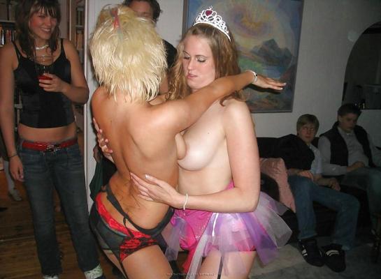 25P All Female Hottie Party