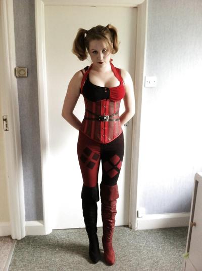 13P Cosplay 