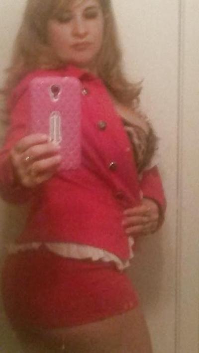 25P MILF latina épaisse avec le cul