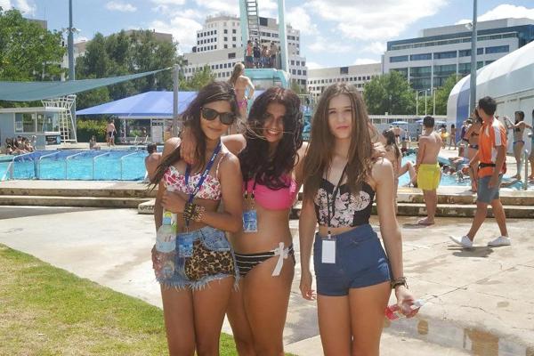 25P Nueva adolescente tetona 2