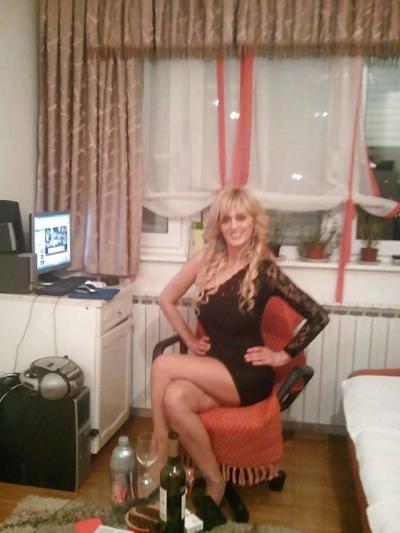 25P Croatian Milf 2