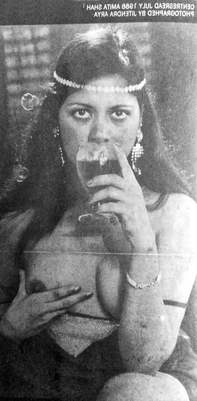 25P Indian Vintage Girls