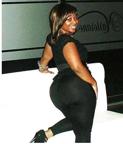 25P In love with big booty