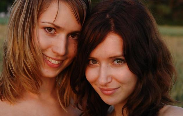 15P Sweet Teen Couple Outdoors
