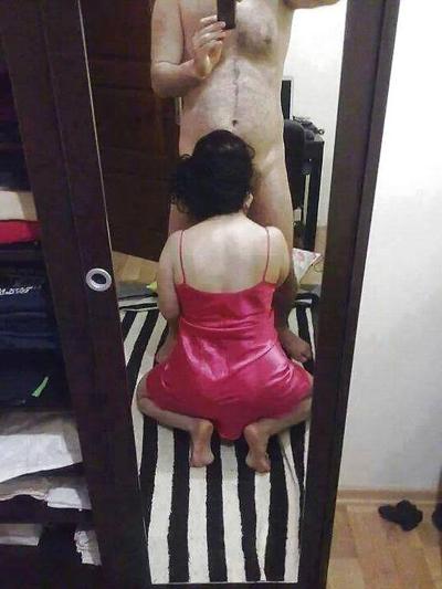 24P Arab woman