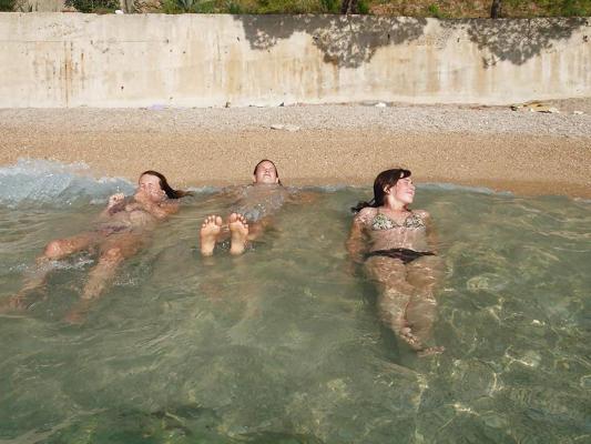 25P Teens on holiday