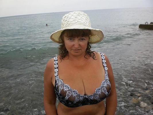 24P 巨乳ロシア人女性 1279