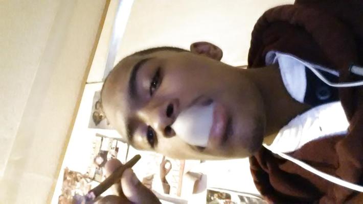 6P Just pics. New phone so request photos ladies