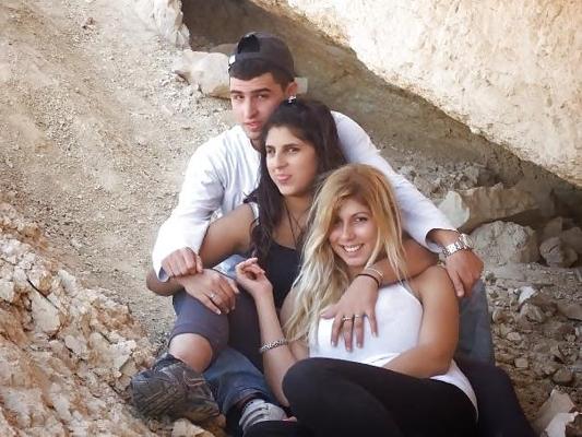 25P Daniella israelienne  aux grosses mamelles part 1