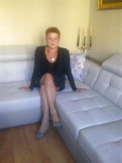 9P Granny Slut