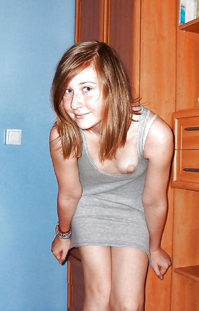 25P The Best 4 - downblouse, down blouse, nipple slip, nip slip