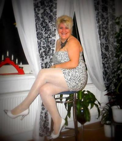 17P Ugly Granny Slut