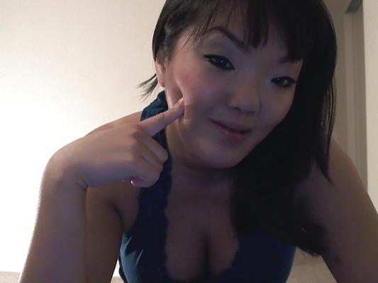 21P 22yr old BBW Asian III