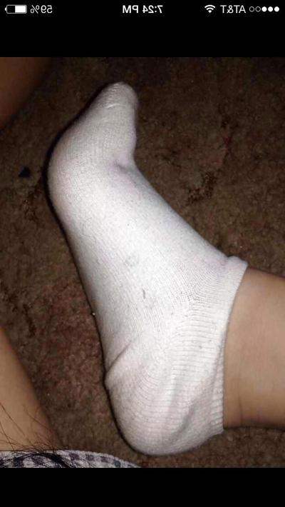7P Asian girl stinky socks shes fresh 18