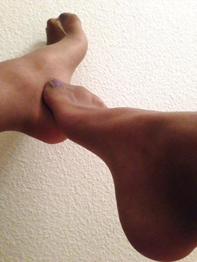 18P Toes nylon feet
