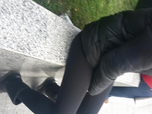 21P Türkisches offenes Mädchen, Nylon, enge Beine, Arsch-Mix
