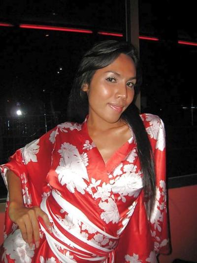 25P Bangkok Ladyboy Beer