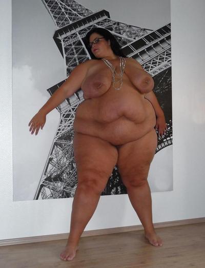 24P Grandes et belles femmes #3 (BBW)