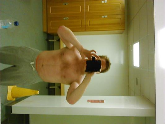 7P New pics in locker room