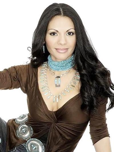 4P Carmen Serano